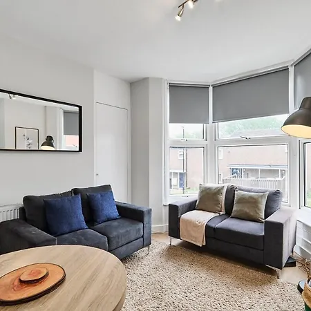 Kendal Lane * Leeds (West Yorkshire)