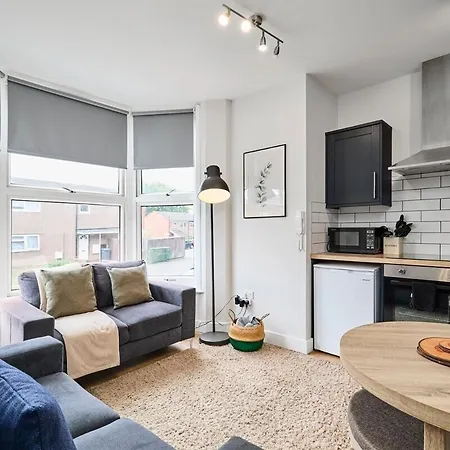 Kendal Lane * לידס