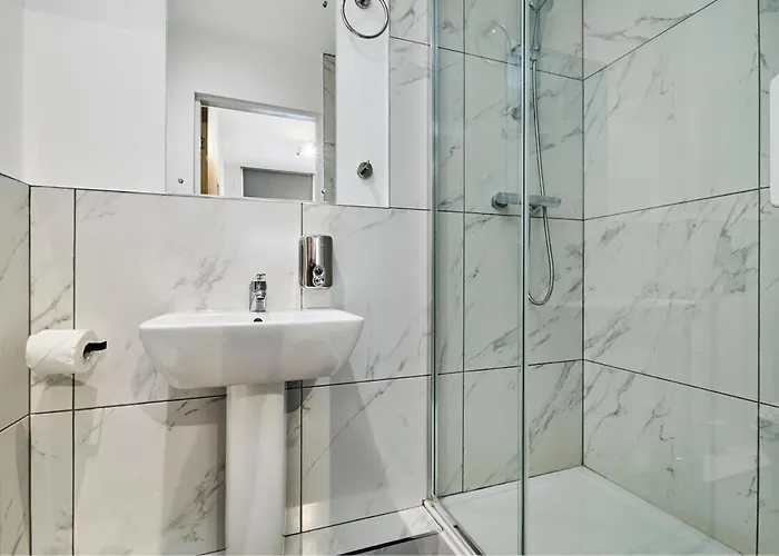 Kendal Lane Leeds (West Yorkshire)