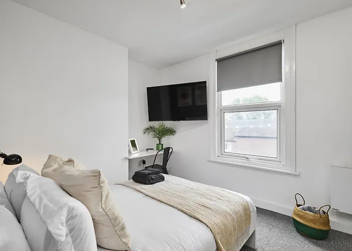 Kendal Lane * Leeds (West Yorkshire)